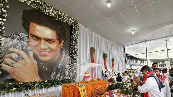 https://salarnews.in/public/uploads/images/newsimages/maannewsimage02102025_153807_DKS in Assam .png
